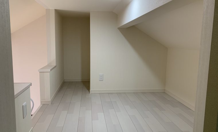 屋根裏収納　施工事例