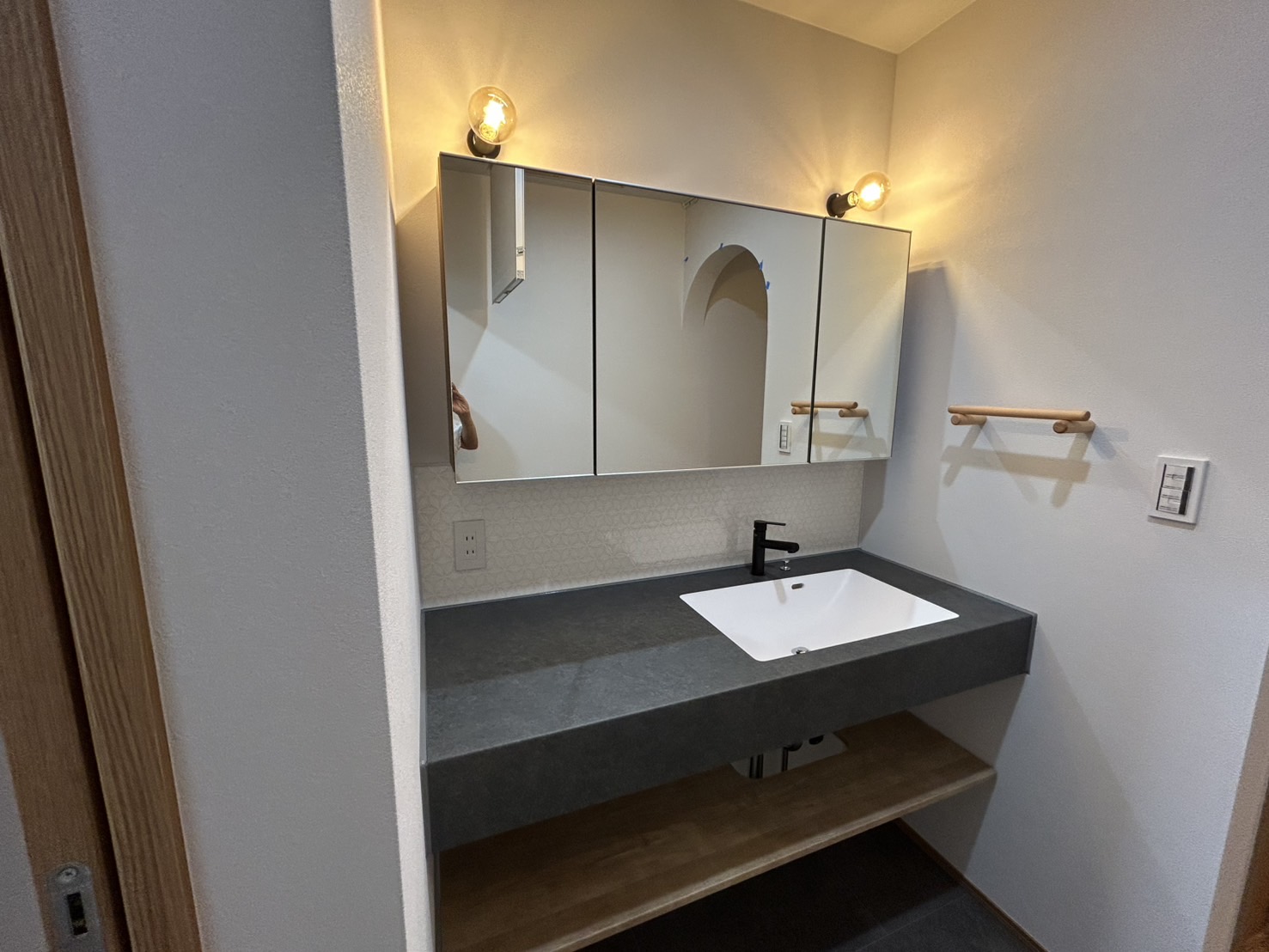 東久留米市　玄関手洗い