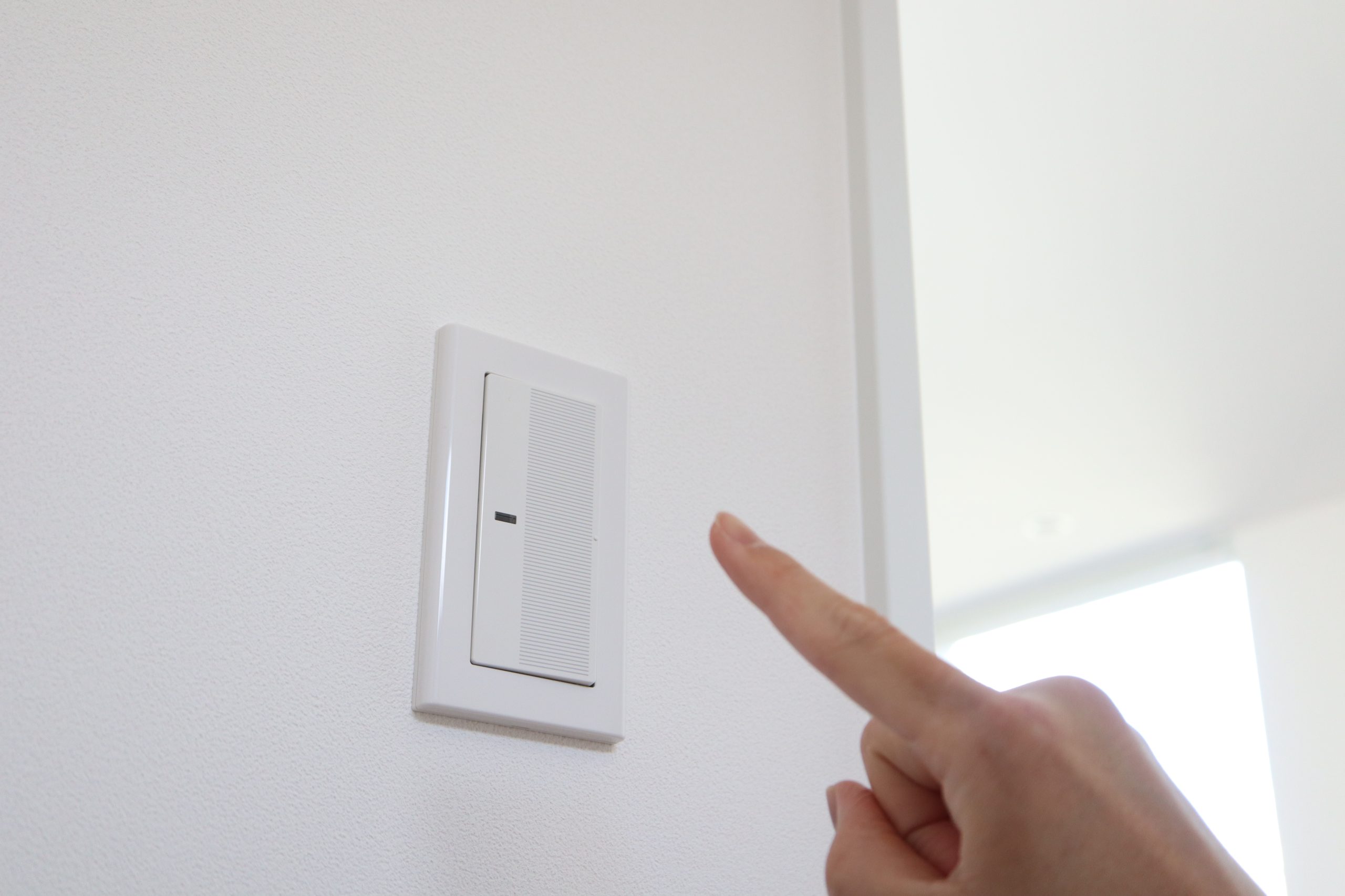 スイッチ　照明