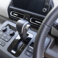マニュアル　車